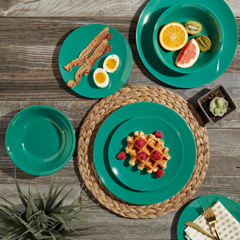 Emerald Green Melamine Outdoor Dinnerware Set, Service for 4