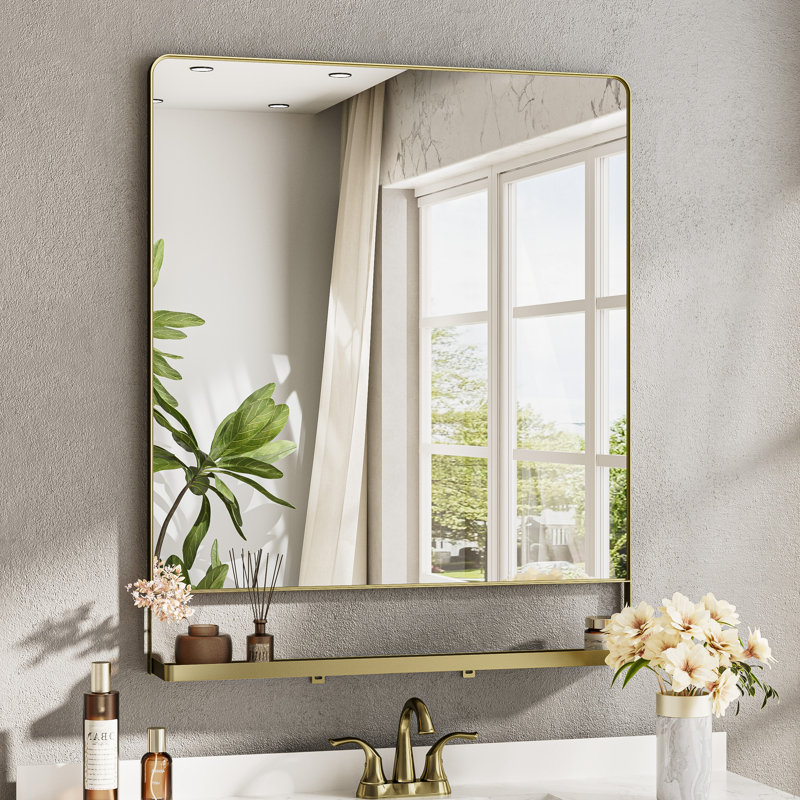 Miroir de salle de bain mural Tillymae, 36 po x 30 po, Doré