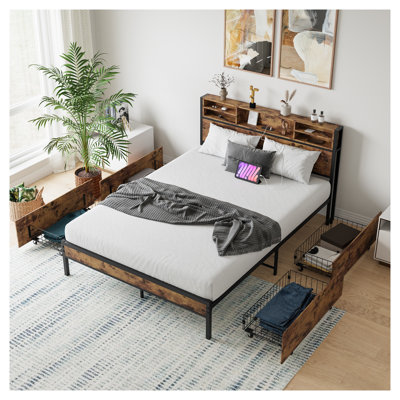 Base de lit grand format avec tête de lit station de charge et 4 tiroirs roulants - Lit plateforme industriel en métal avec tablettes en bois, lattes silencieuses, aucun sommier nécessaire