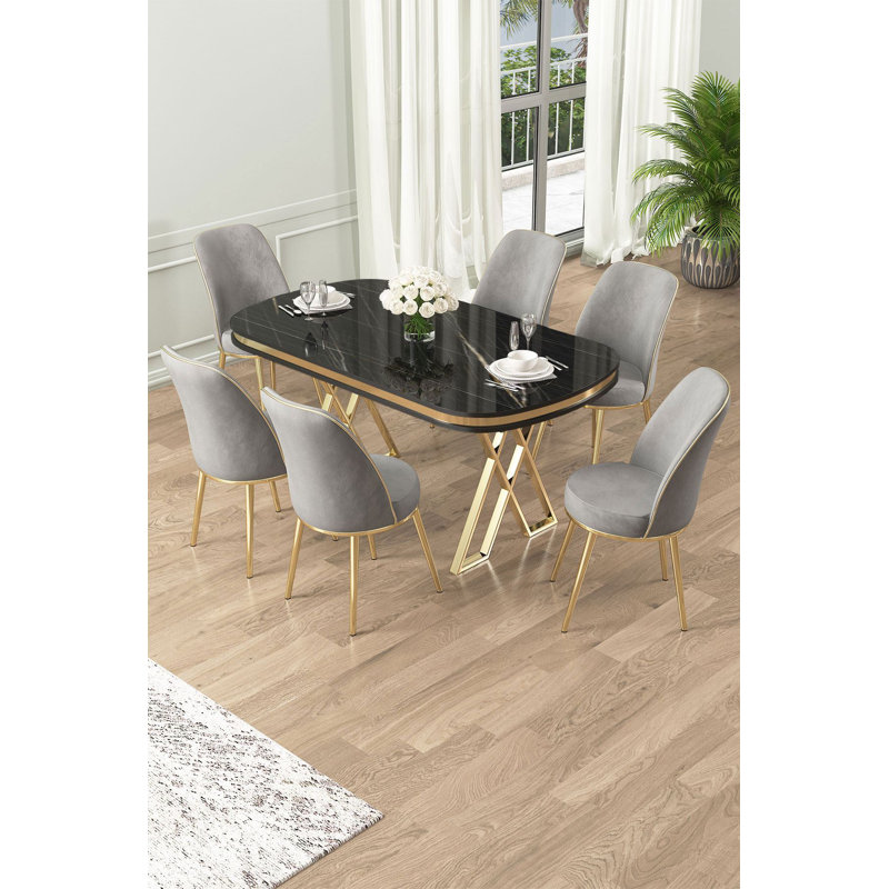 Ensemble de table et chaises de salle à manger moderne 7 pièces, finition marbre noir et or | Panneau laqué, pieds en métal, tissu: Babyface | Table: 66,1 po x 29,9 po x 35,4 po, chaises: 17,7 po x 35,8 po x 16,5 po | Design luxueux pour des salles à manger glamour