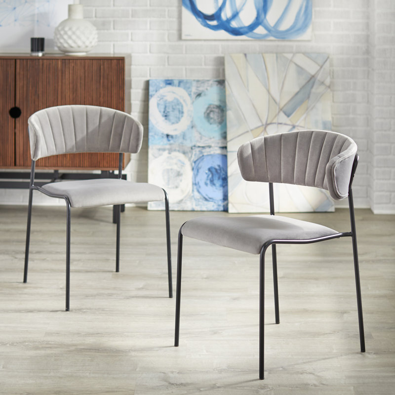 19'' H Tufted Velvet Upholstered Side Chair, Gray Velvet