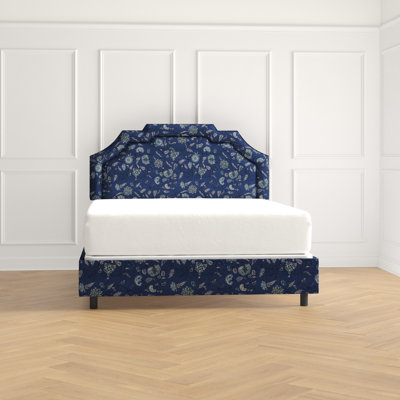 Lit plateforme tapissier Edmondson