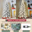 Arbre de Noël mince avec pommes de pin-130068752