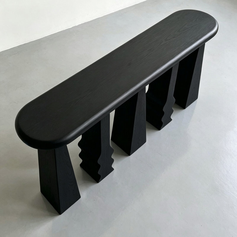 Console en bois de frêne noir de style milieu du siècle, H 37,4 po x l 53,1 po x P 13,8 po