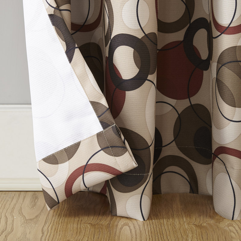 Panneau de rideau simple motif géométrique à œillets Lynnea, l 48 po x L 63 po, Paprika