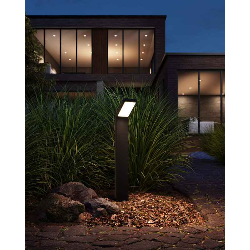 Acute Matte Black Integrated LED Metal Pathway Light