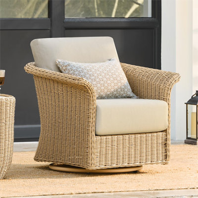 Cimone Outdoor Swivel Wicker Chair