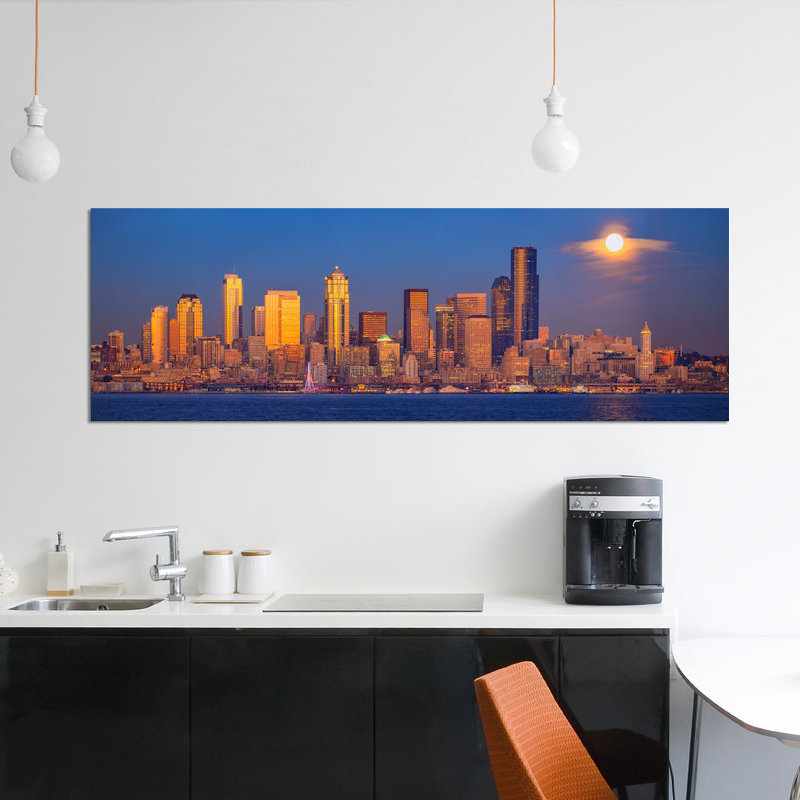 «Moon over Seattle Seattle Washington», reproduction de photo sur toile, H 16 po x l 48 po x P 1,5 po, Cadre noir