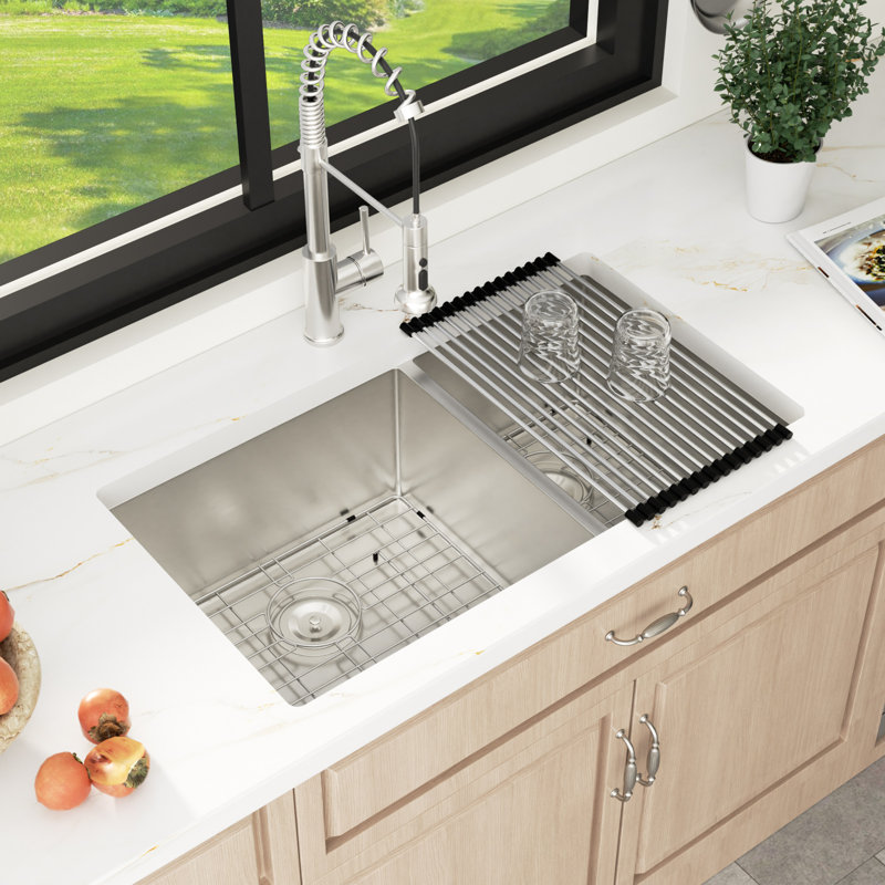 Évier de cuisine encastré à double cuve en acier inoxydable de calibre 16 L 36 po x l 19 po