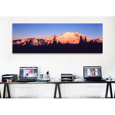 Reproduction de photo panoramique sur toile « mount rainier seattle wa »