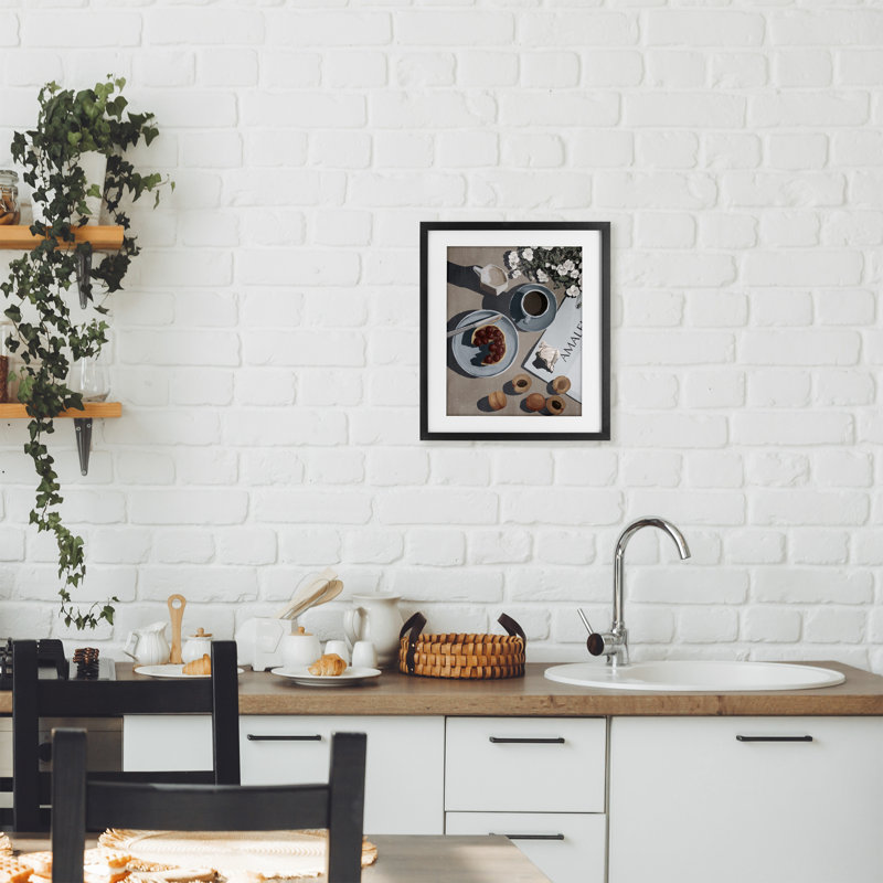 «Morning Brunch Fruit & Coffee», reproduction sous verre encadrée, design par Anna Lischenko, H 21 po x l 17 po