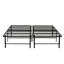 Base de lit noire en métal avec sommier très grand. Une construction qui assure la durabilité. Offre un excellent soutien. Sous rangement disponible. Assemblage sans effort. Convient à toutes les variétés. Chambre industrielle-3193697