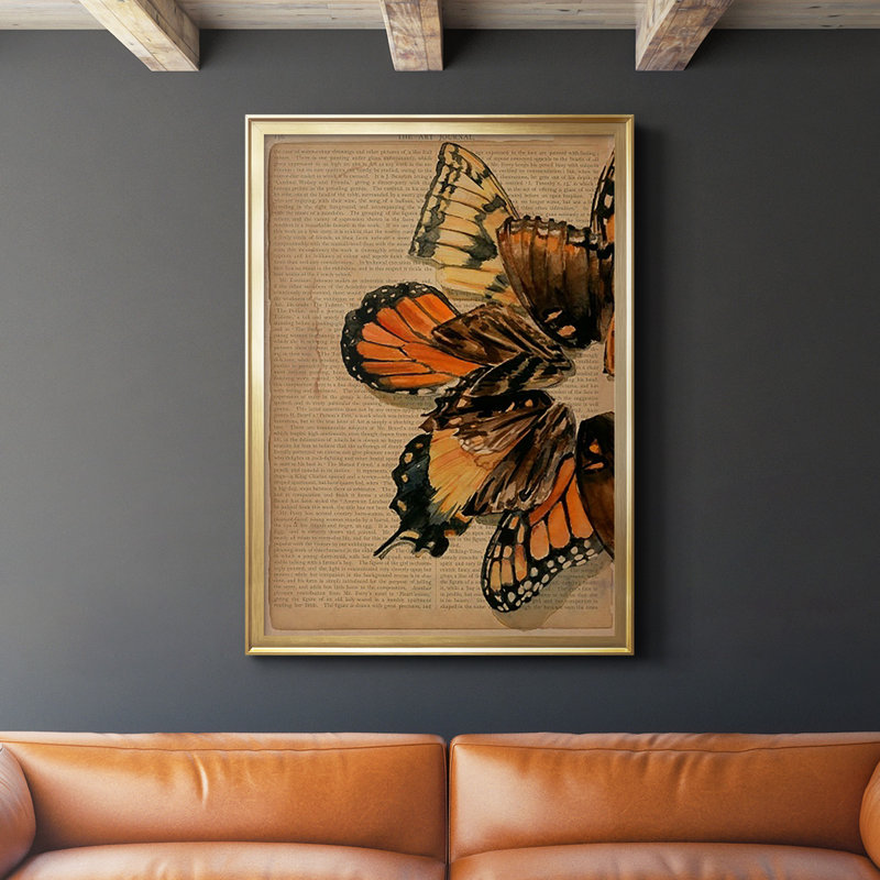 «Winged Wreath II», reproduction encadrée de qualité supérieure - prête à être accrochée, H 30,5 po x l 22,5 po x P 1 po, Or