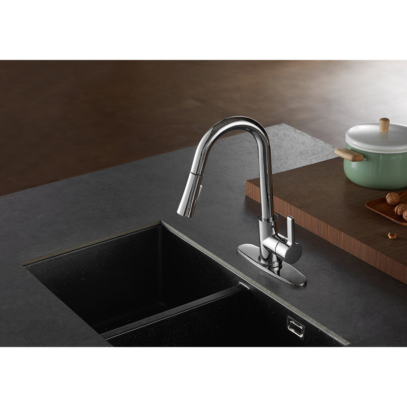 Kingston Brass Continental Single-Handle Pull-Down Kitchen Faucet, Polished Chrome