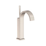 Secant Single Hole Bathroom Faucet with Drain Assembly