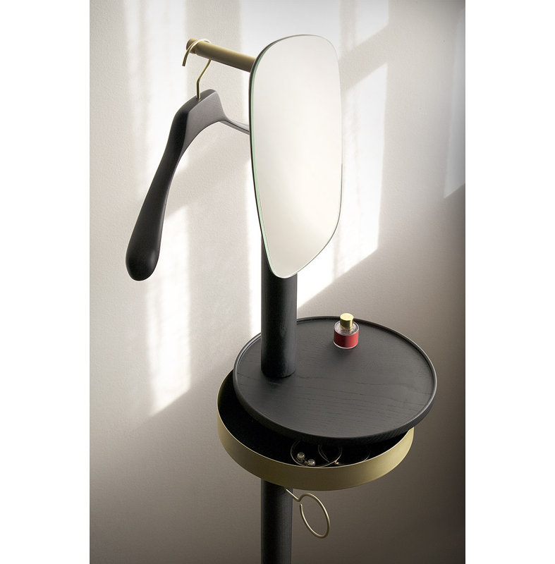Glan Valet Stand, Fresno Teñido Negro Black Ash