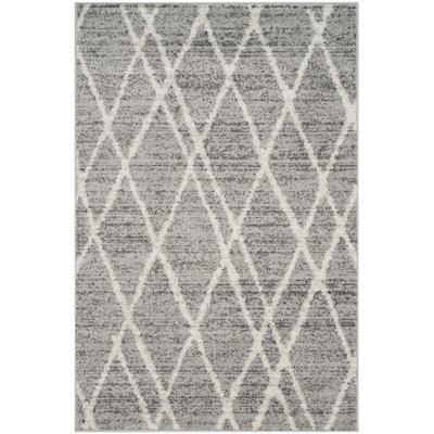 Muniz Performance Geometric Rug