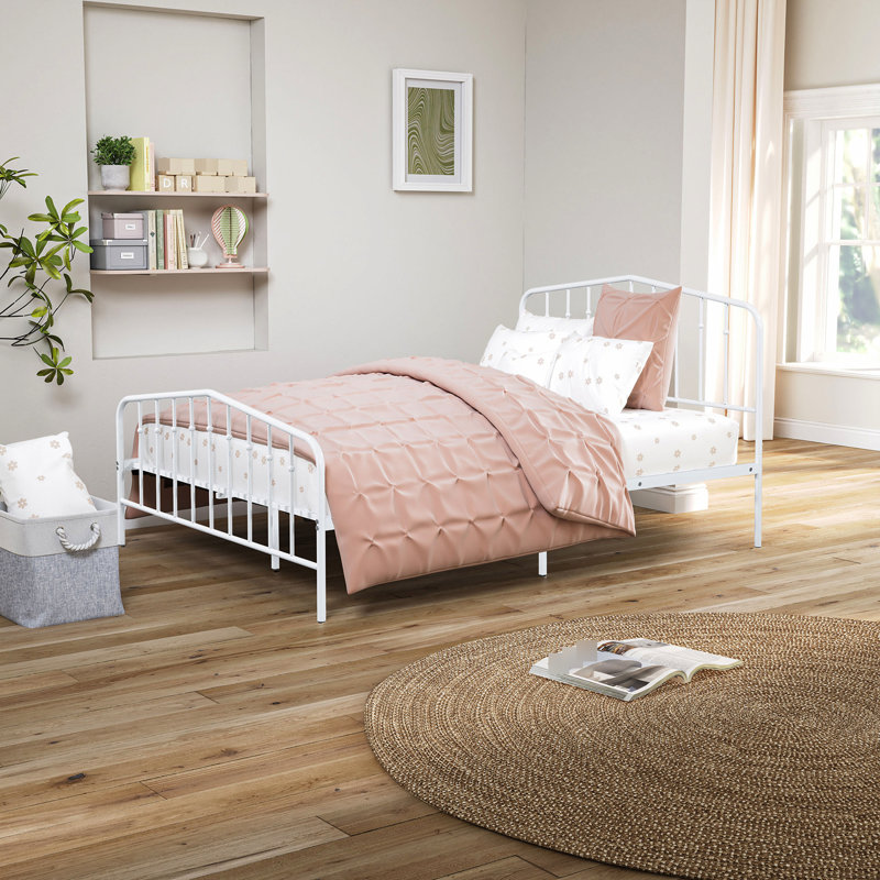 Contemporary Full Size Metal Bed, White Finish, Mattress Ready For Bedroom Organization Bed In Fashioning, Character