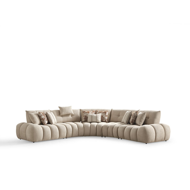 Lune Sectional