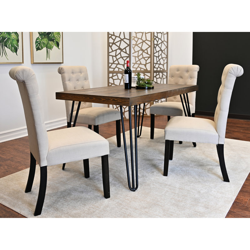 5 tables de salle à manger, table rectangulaire en métal, 4 chaises rembourrées, groupe thématique brun, table en pin foncé avec pieds, choix de chaises,