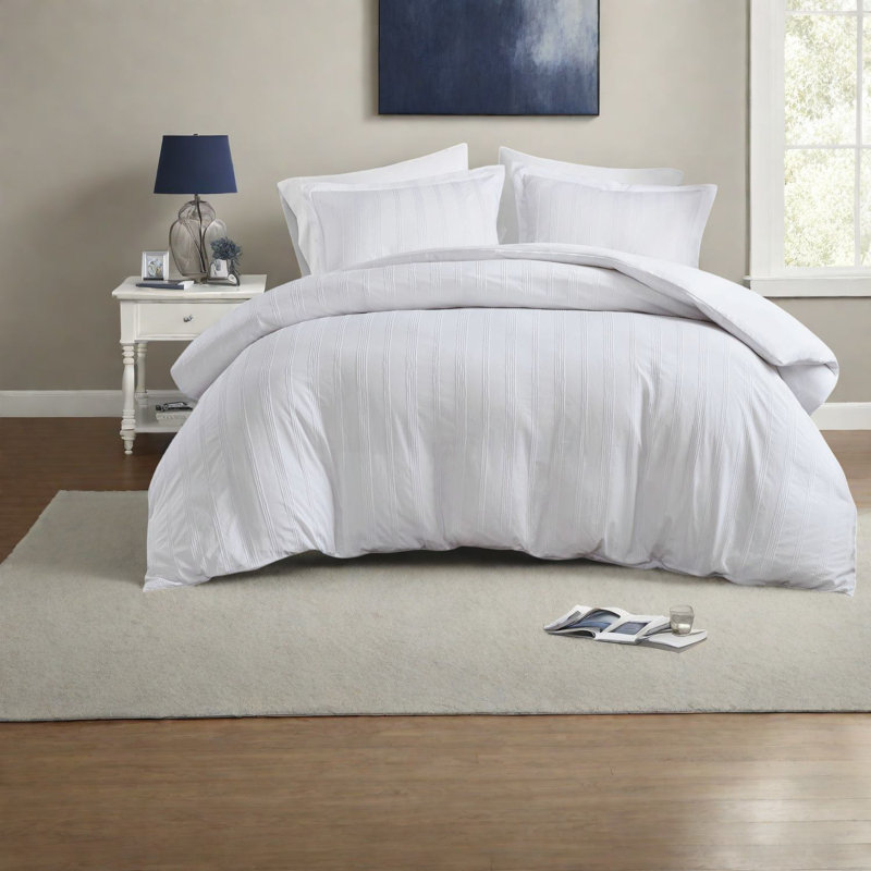 Elegant 3-piece Queen Bedding Set, Woven Striped Polyester, Modern Bedroom Décor
