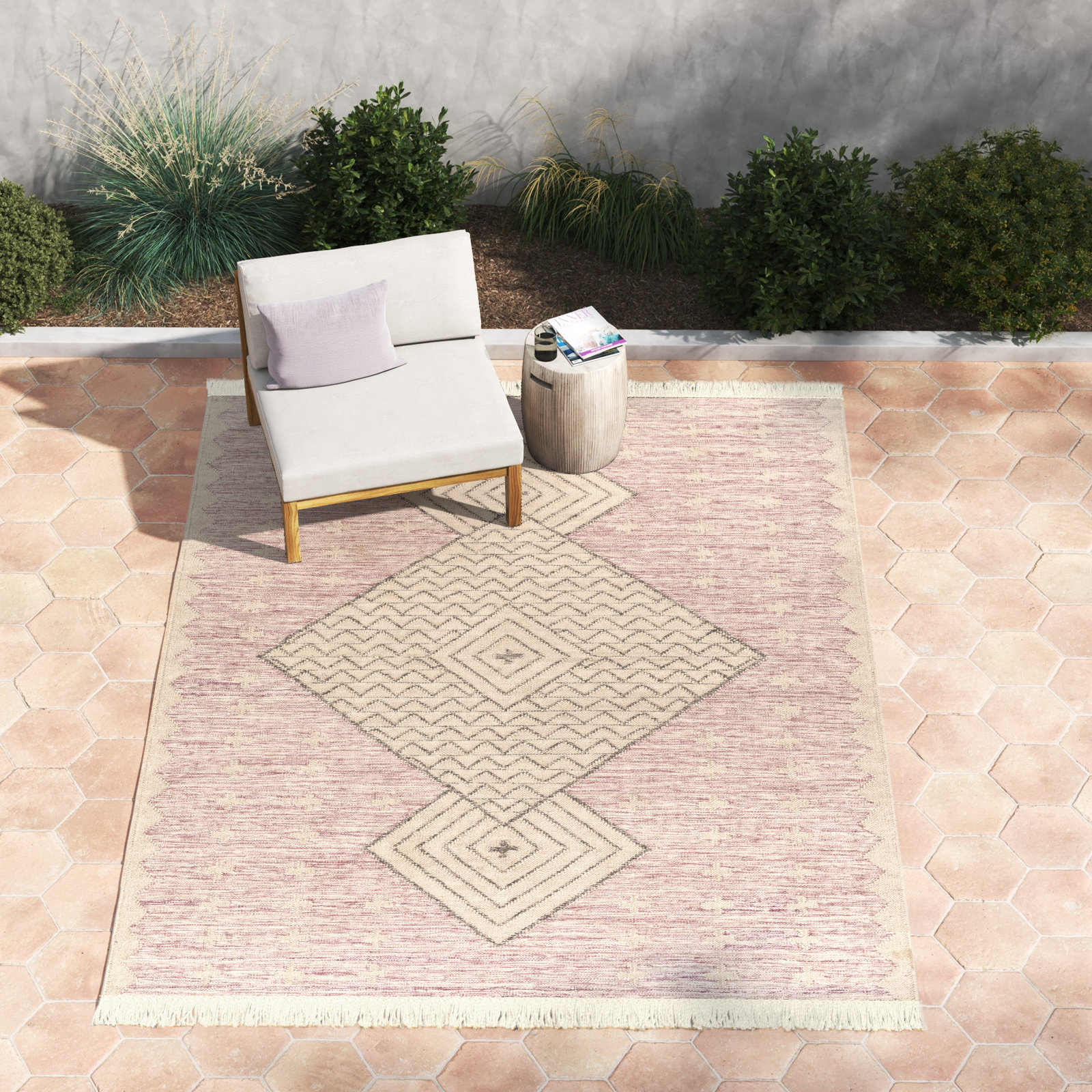 Malti Handmade Recycled P.E.T Indoor/Outdoor Rug, Rectangle 8' x 10'