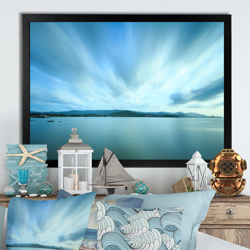 «Dramatic Tropical Blue Sunset Sky», peinture sur toile, Cadre d'angle fermé noir, H 8 po x l 12 po x P 1 po