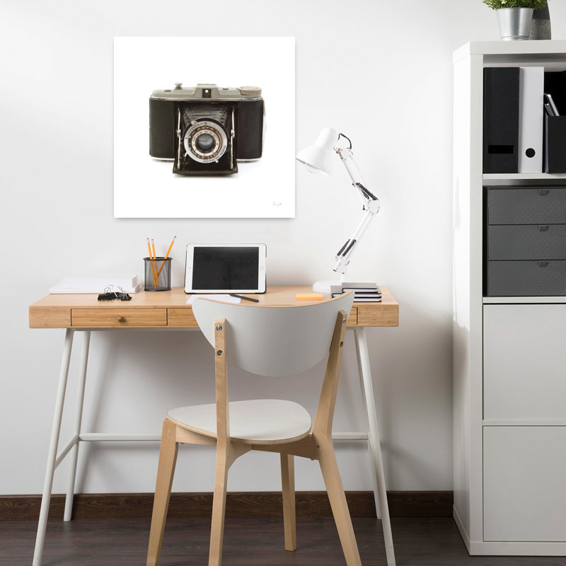 Appareil photo rétro avec art photographique noir, H 18 po x l 18 po