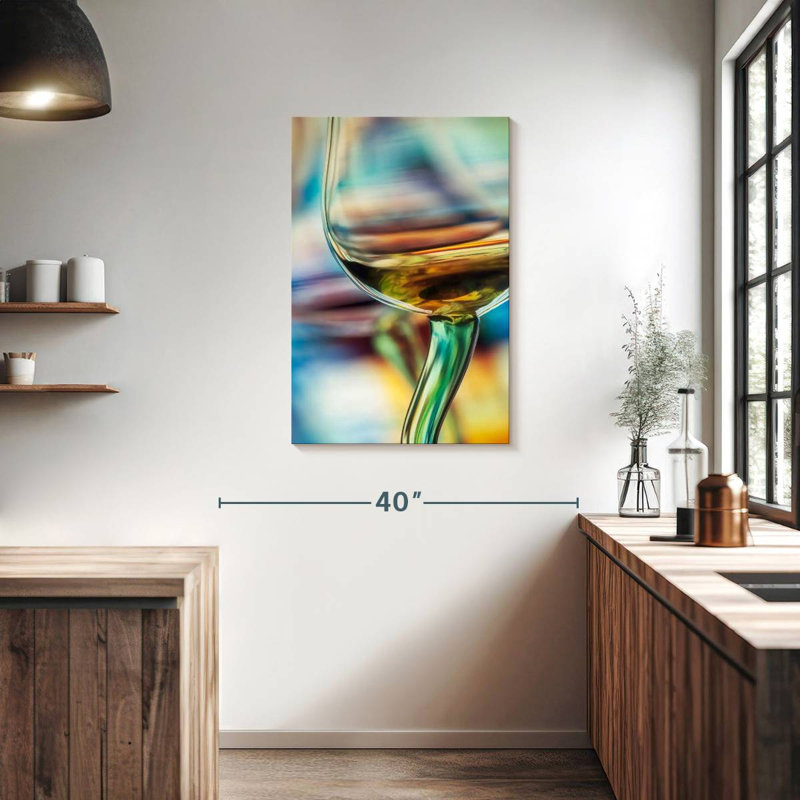 Verre à vin blanc Yarlin, H 36 po x l 24 po