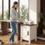 Table de chevet avec station de charge USB - Table de chevet rustique 18 "avec porte de grange coulissante, tablette réglable, rangement à deux niveaux - Chambre ou salon-270517784