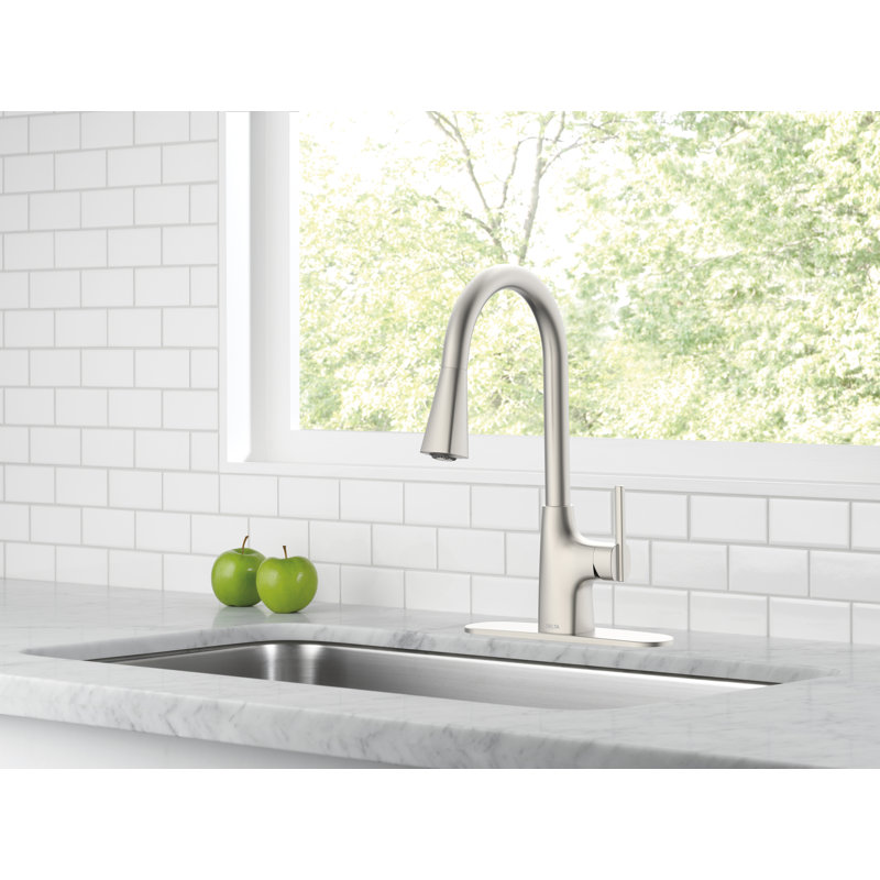 Pull Down Single Handle Kitchen Faucet, Silver