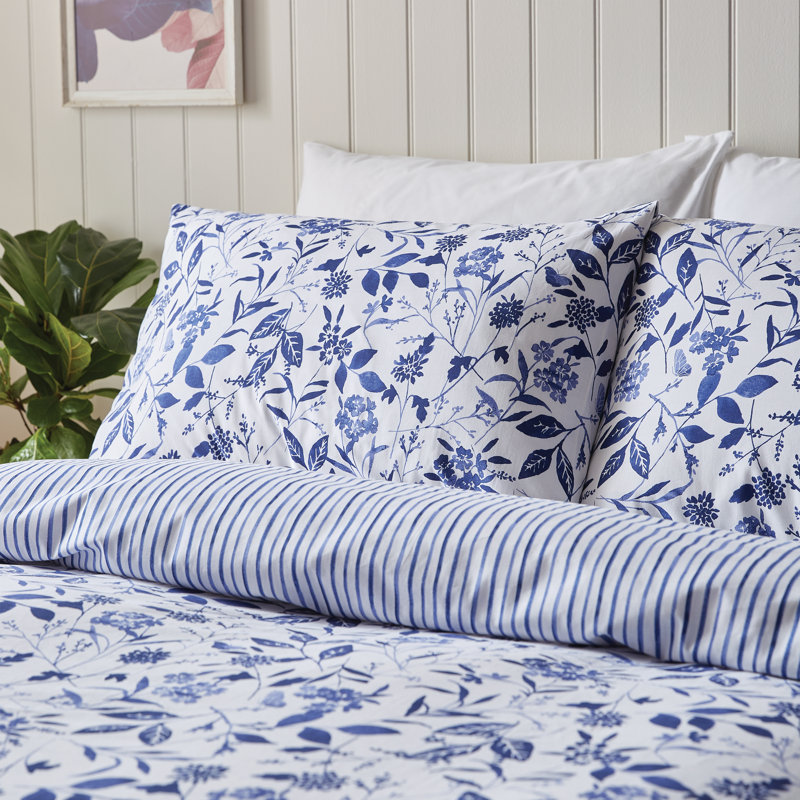 Brianna Floral Duvet Cover Set, Double Duvet Cover + 2 Standard Pillowcases