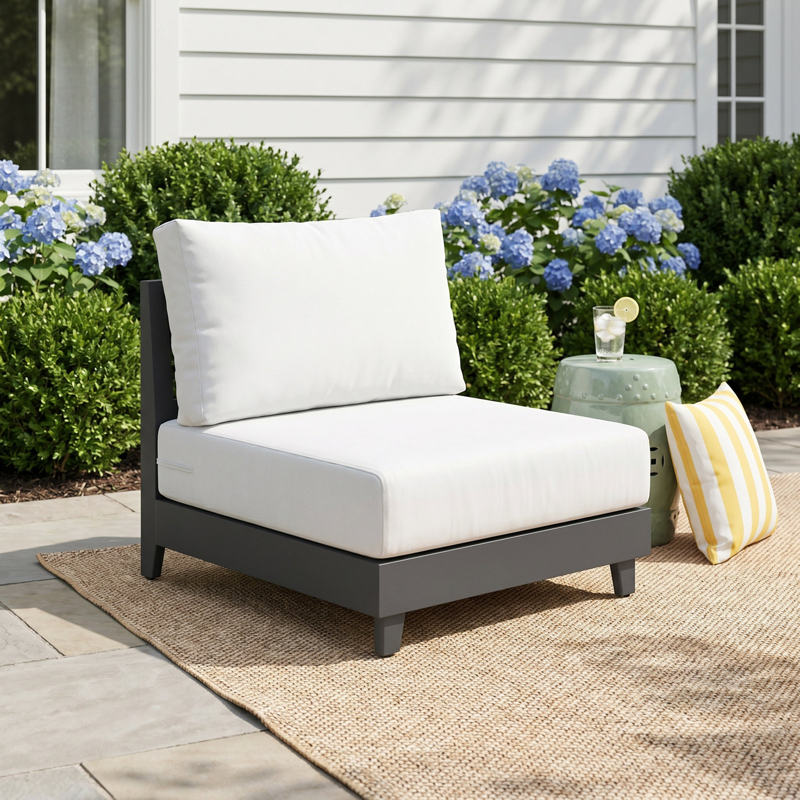 Dez Patio Lounge Chair