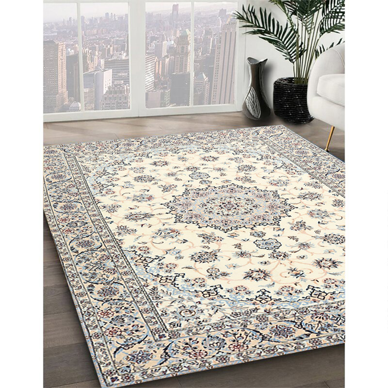 Shayaan Oriental Indoor Rug, Rectangle 7' x 10'