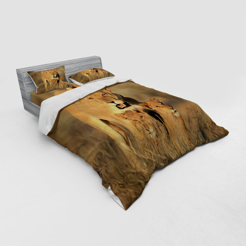 Eclectic Polyester Duvet Cover, Queen Duvet Cover + 3 Additional Pieces