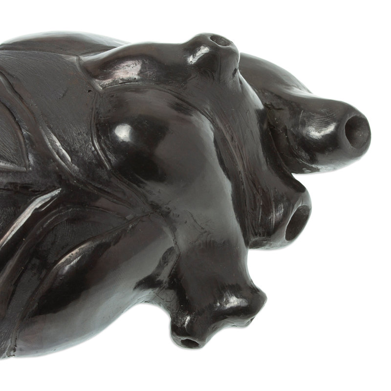 Fion Figurines & Sculptures