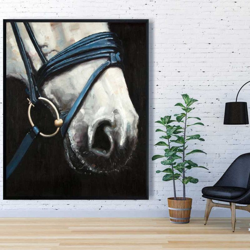 Cheval avec harnais - décor de toile encadrée animaux blancs