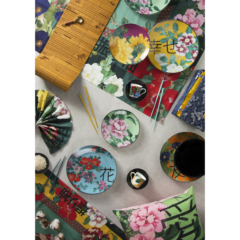 Furisode Table Runner