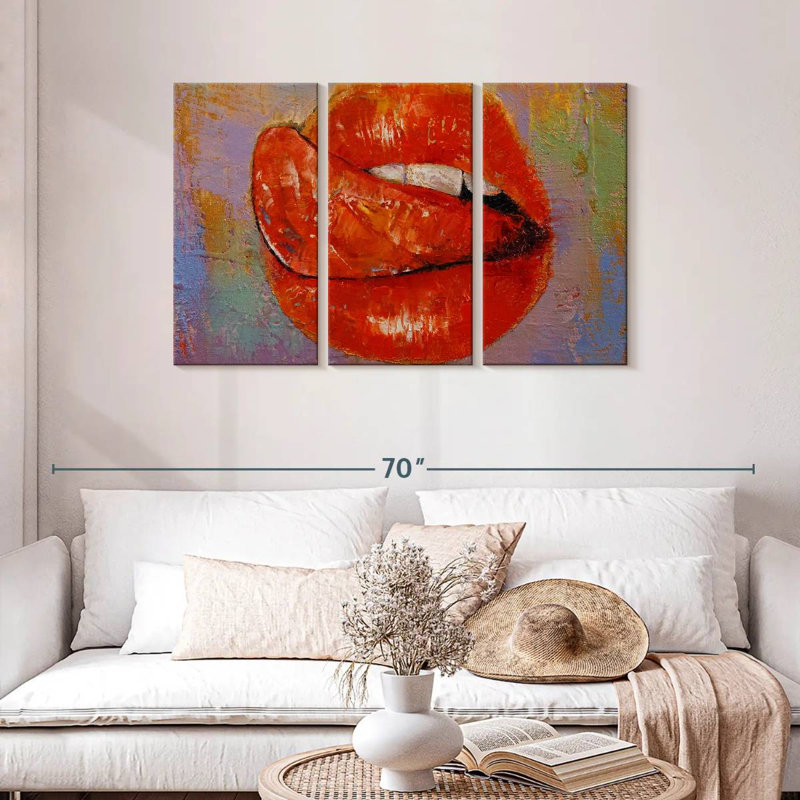 Shuttleworth Delicious, 28" H x 45" W