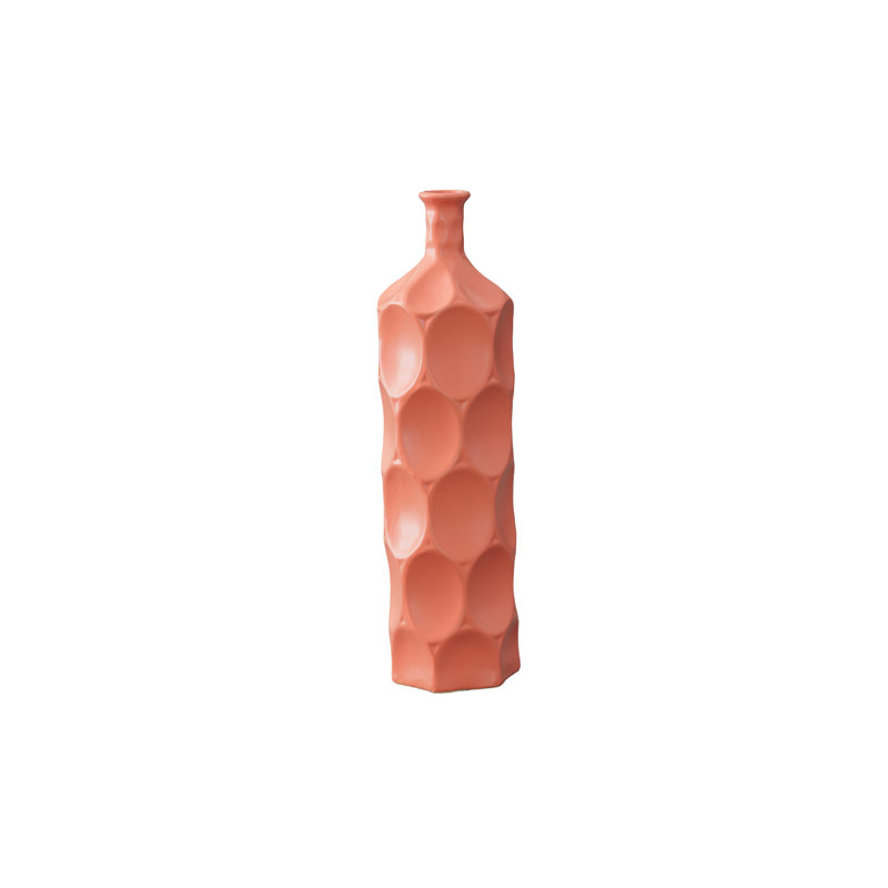 Vase en céramique avec motif ovale pressé, H 17,5 po x l 4,75 po x P 4,75 po, Rouge pourpre