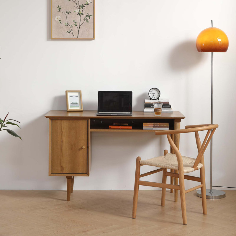 Petit bureau antique pour la maison