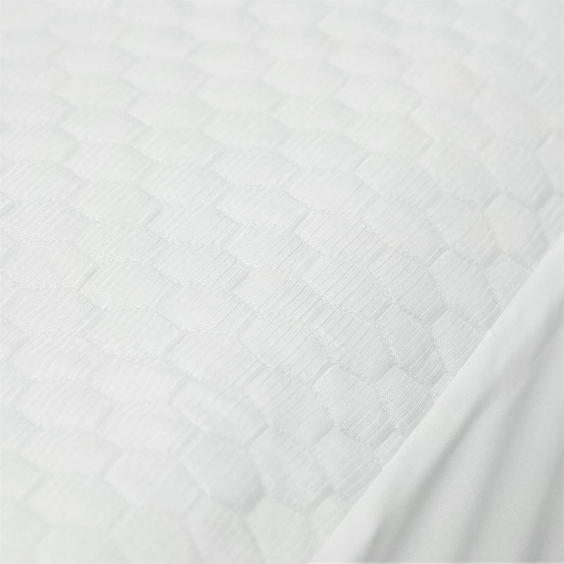 Hypoallergenic Mattress Protector with Cool Silk Fabric for Ultimate Comfort, Twin