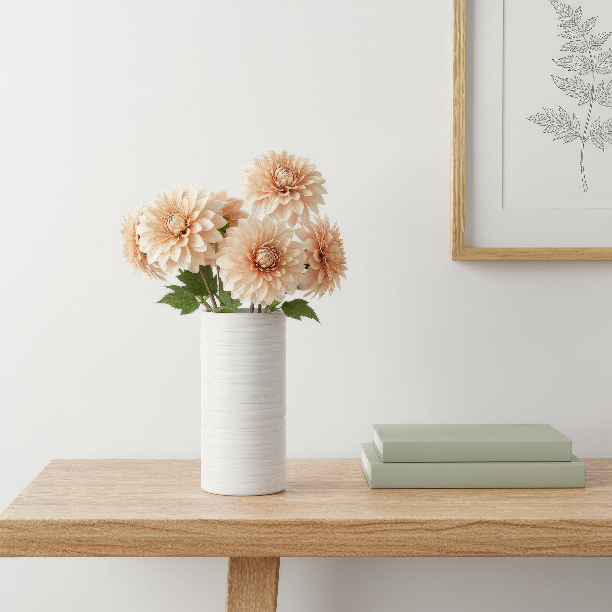 Canella 7'' Ceramic Table Vase