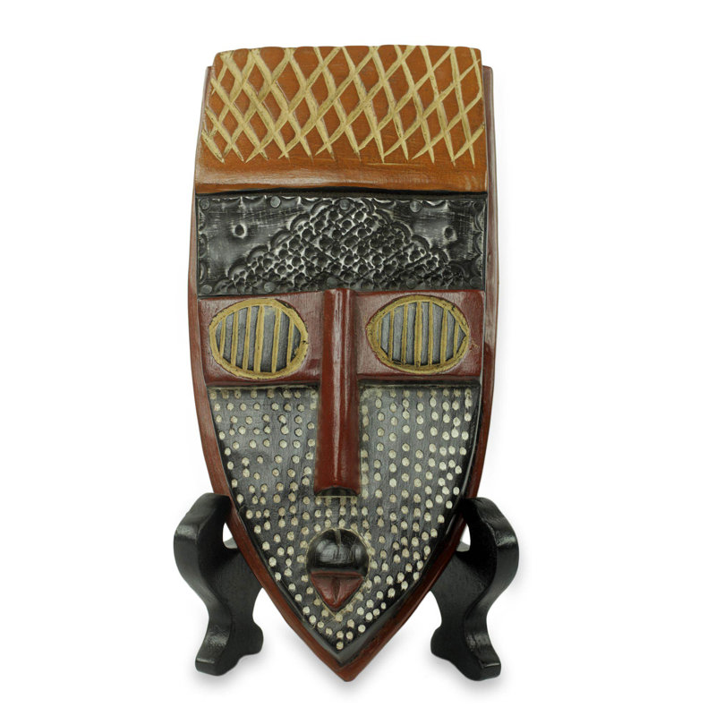 Masque en bois avec sculpture support Youngberg