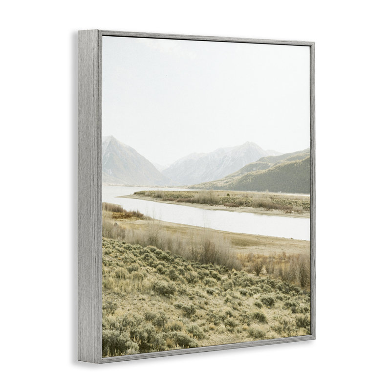 Giclée encadrée par River Mountains Peace, conception par Leah Straatsma, Estampe numérique Farmhouse, H 30 po x l 24 po