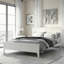 Grand lit plateforme moderne en bois massif avec lattes de bois robustes, sans sommier tapissier, finition blanche élégante-249693650-249693648