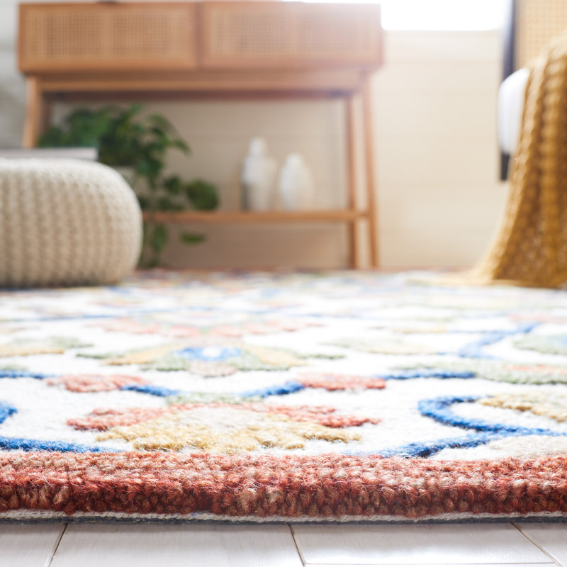 Blossom Hand Tufted Wool/Cotton Oriental Rug in Green/Ivory/Blue, Runner 2'3" x 8'