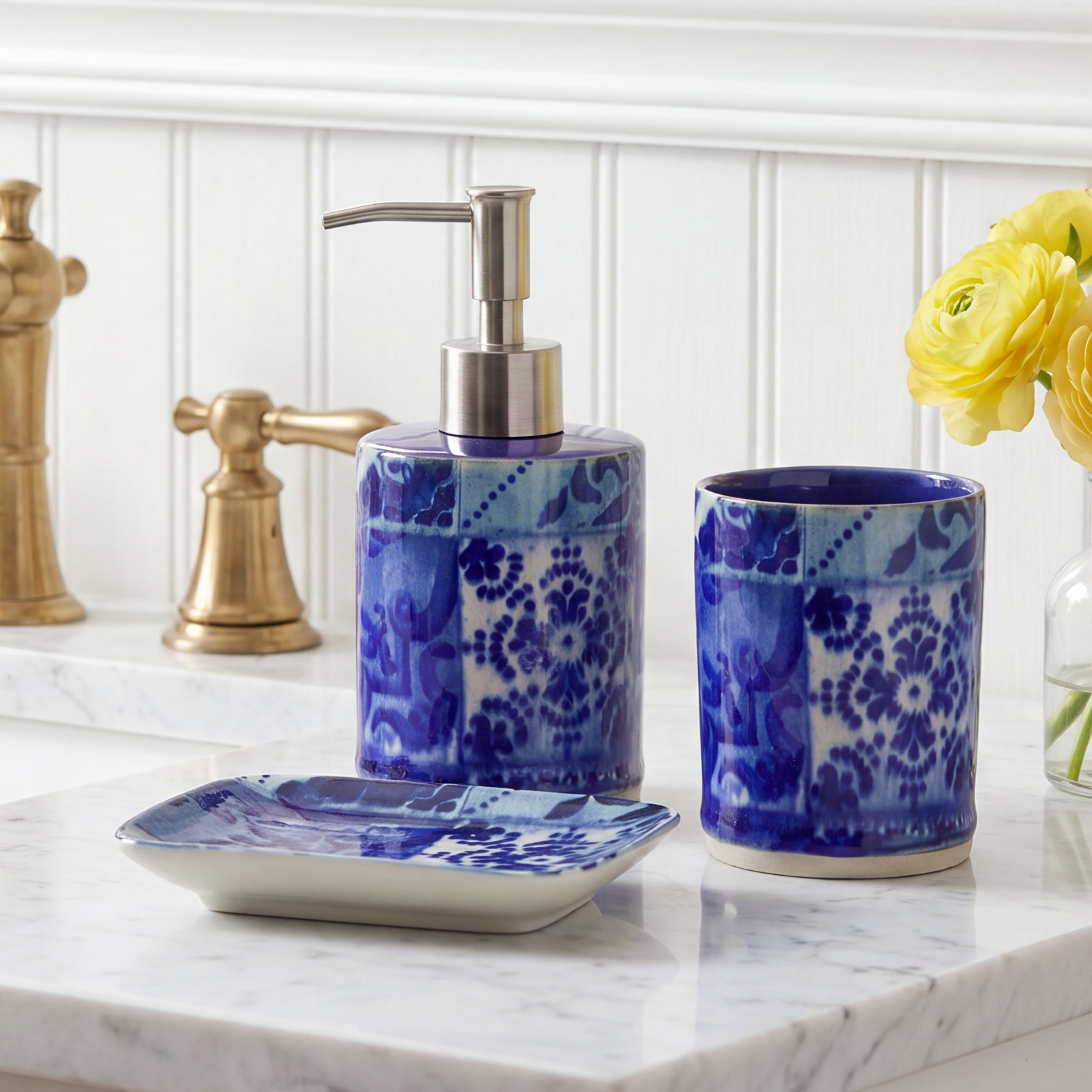Lisboa Bath Bathroom Accessory Set
