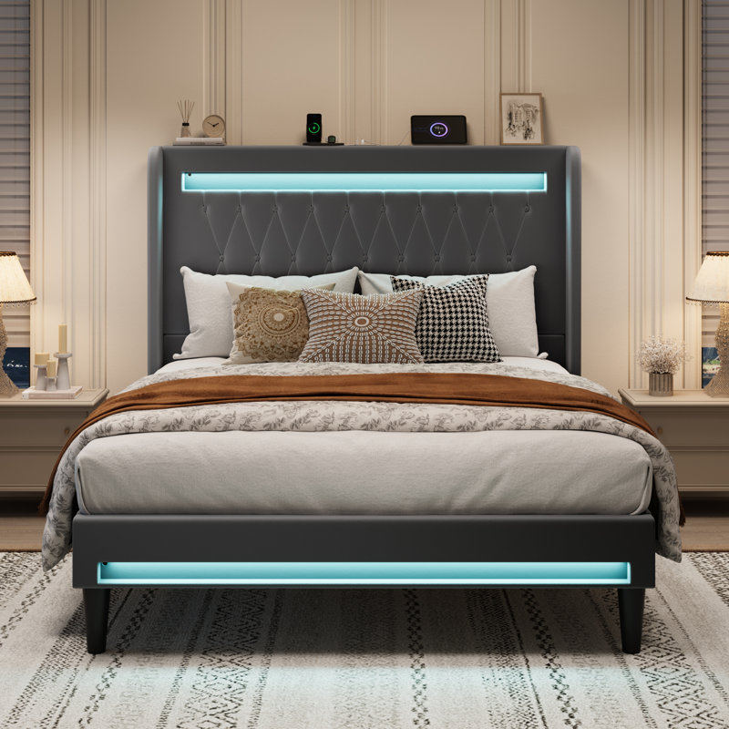 Structure de lit tapissier moderne avec lumières à DEL RVB, ports de charge USB et tête de lit à oreilles, gris, Double