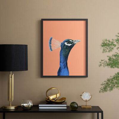 «Peach Peacock Portrait I», reproduction encadrée - bois massif